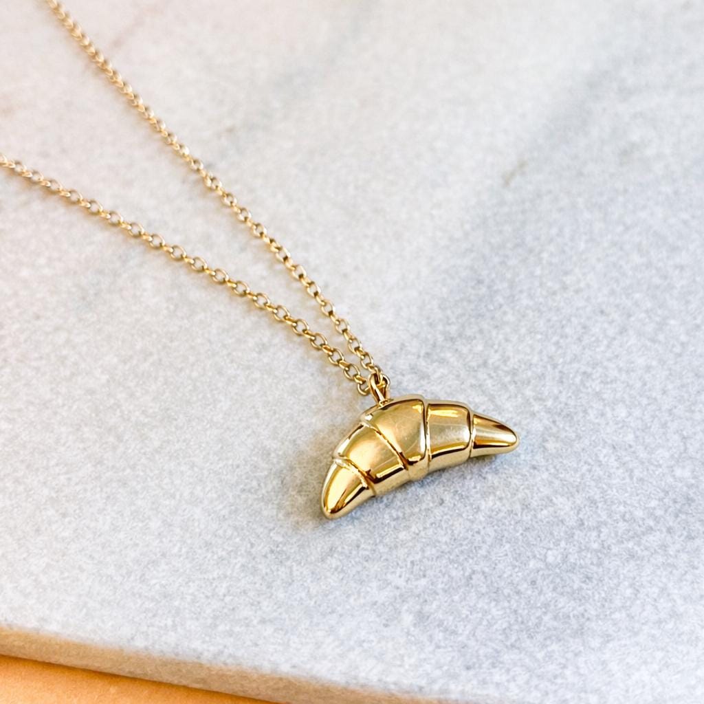 Croissant Charm Gold Necklace Miniature Foodie Jewelry, French Pastry Pendant, Dainty Bakery Breakfast