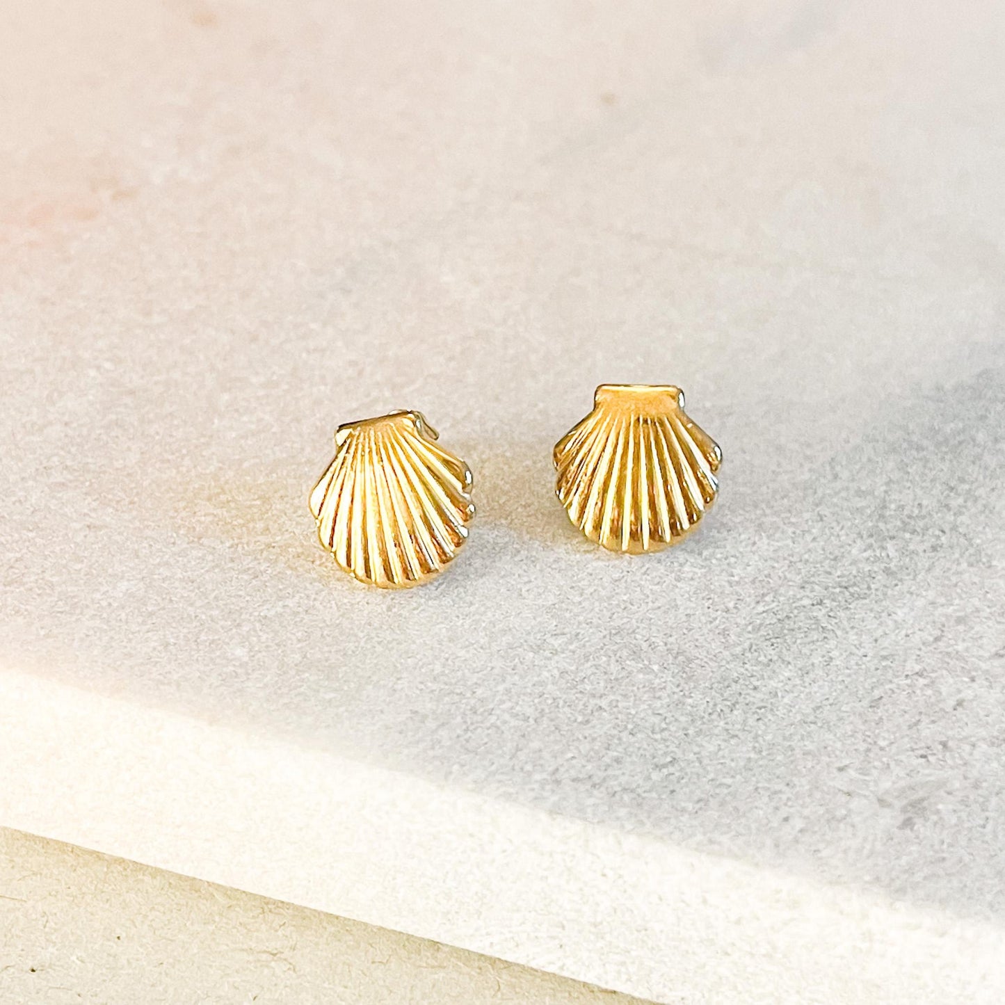 Gold Seashell Stud Earrings, Tiny Scallop Shell Studs, Minimalist Beach Jewelry, Art Deco Gift