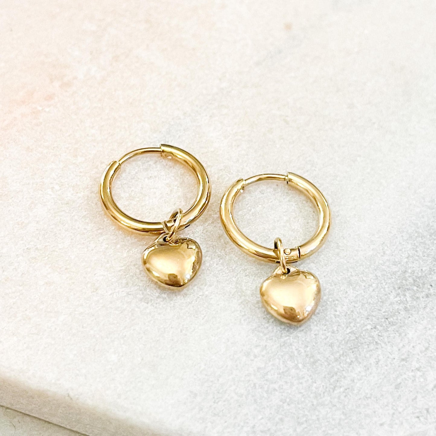 Gold Heart Charm Hoop Earrings – Dainty Minimalist Huggies – Small Polished Heart Dangles – Romantic Everyday Jewelry – Simple Gift for Her