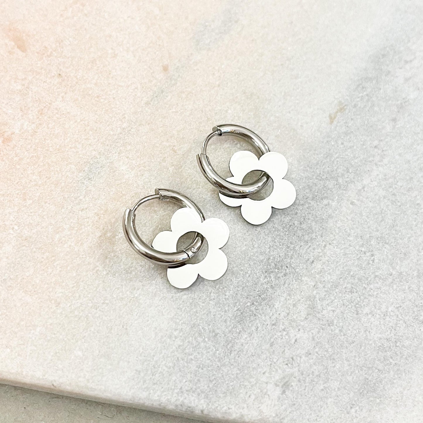 Daisy Charm Huggie Hoop Earrings | Simple Minimalist Flower Jewelry | Everyday Dainty Gift